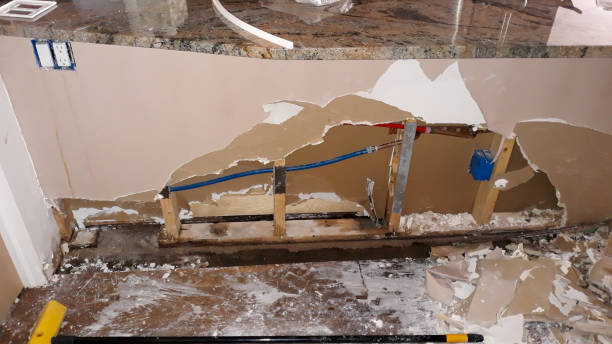 Water damage restoration process in Colonial Heights, VA